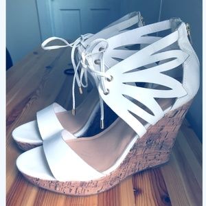 white wedges